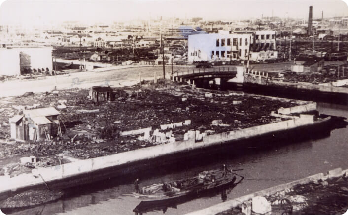 東京大空襲（1945.3）により深川工場全壊