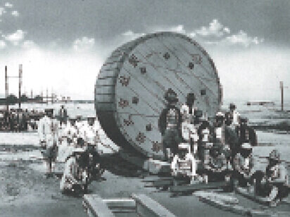 「44kV 3心SLケーブルを
                                  山口県電気局に納入 （日本初）」のイメージ画像